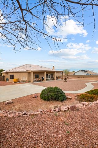 2898 Mountain Trail Road, Kingman, AZ 86401
