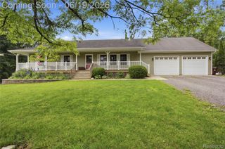 5739 Suntar Valley Drive, Howell Township, MI 48836