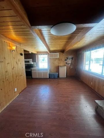 213 E Mountain View, Big Bear City, CA 92314