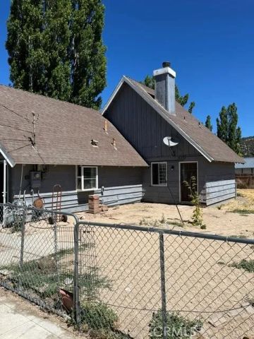 213 E Mountain View, Big Bear City, CA 92314