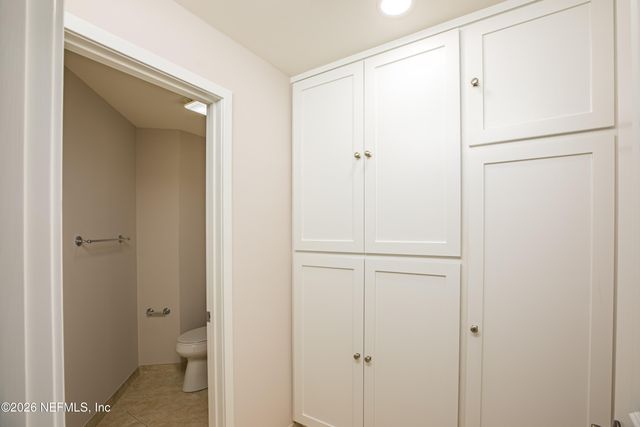 2008 OCEAN Drive S, Jacksonville Beach, FL 32250