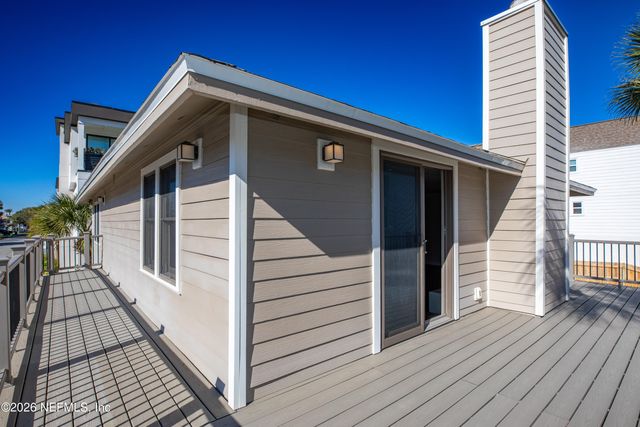 2008 OCEAN Drive S, Jacksonville Beach, FL 32250