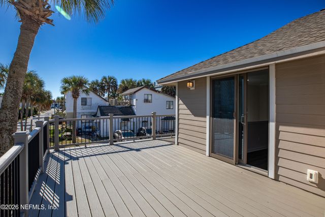 2008 OCEAN Drive S, Jacksonville Beach, FL 32250