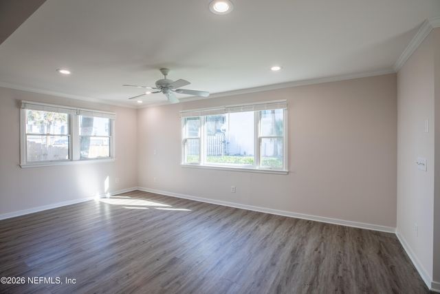 2008 OCEAN Drive S, Jacksonville Beach, FL 32250