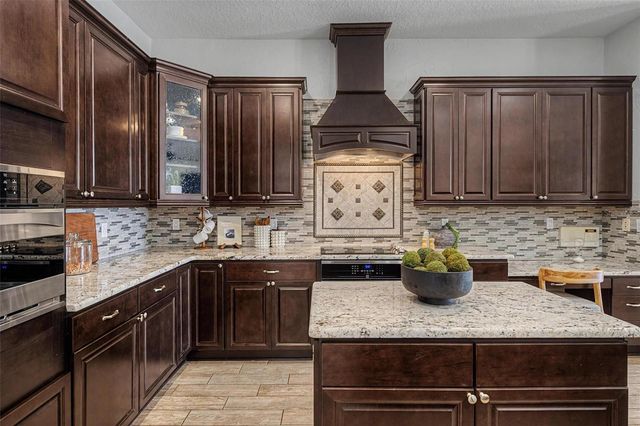 15004 MAURINE COVE LANE, Odessa, FL 33556