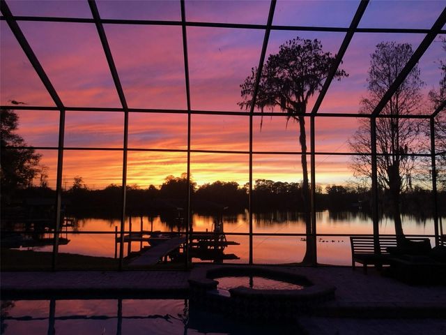 15004 MAURINE COVE LANE, Odessa, FL 33556