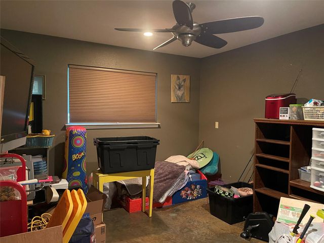 151 Lcr Cedar C3, Mexia, TX 76667
