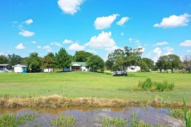 151 Lcr Cedar C3, Mexia, TX 76667
