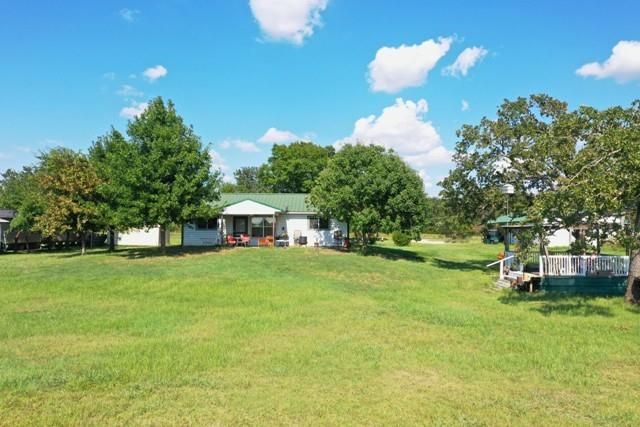 151 Lcr Cedar C3, Mexia, TX 76667