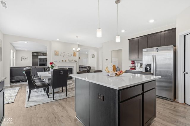 261 Dyson Drive, Whiteland, IN 46184