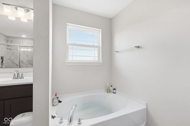 261 Dyson Drive, Whiteland, IN 46184