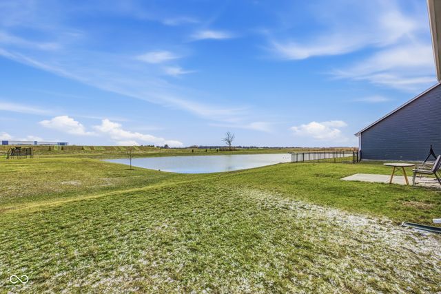 261 Dyson Drive, Whiteland, IN 46184