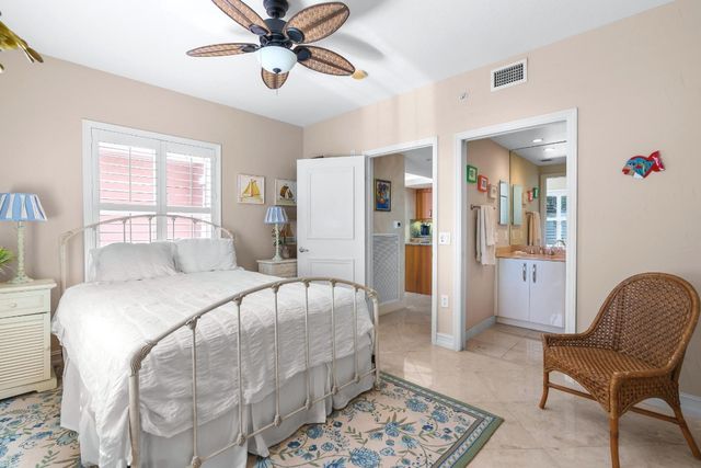 2051 SE 3rd Street 203, Deerfield Beach, FL 33441