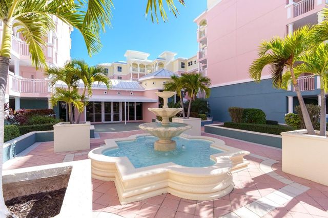 2051 SE 3rd Street 203, Deerfield Beach, FL 33441