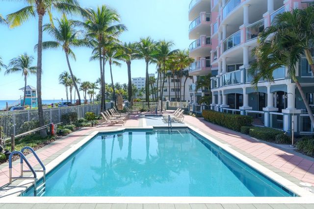 2051 SE 3rd Street 203, Deerfield Beach, FL 33441