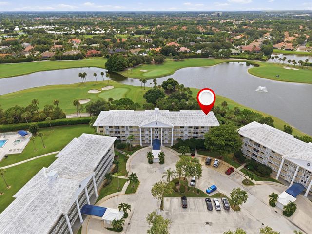 3515 VILLAGE Boulevard 206, West Palm Beach, FL 33409