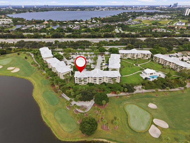 3515 VILLAGE Boulevard 206, West Palm Beach, FL 33409