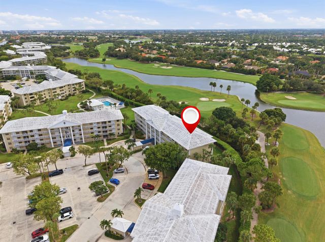 3515 VILLAGE Boulevard 206, West Palm Beach, FL 33409