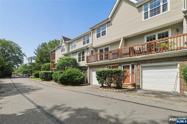 1415 Teresa Drive 8212, Fort Lee, NJ 07024