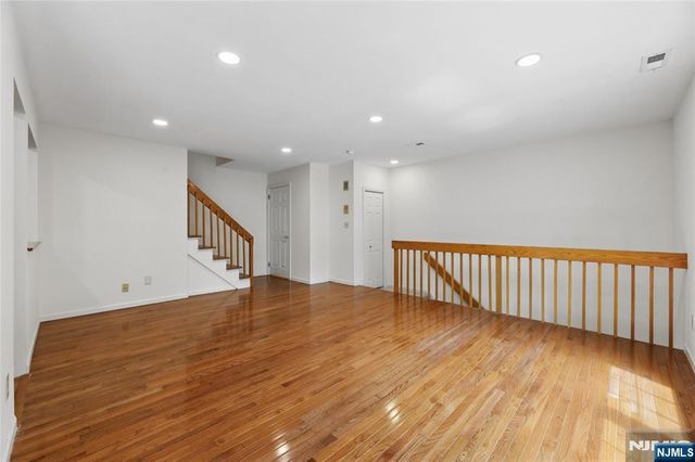 1415 Teresa Drive 8212, Fort Lee, NJ 07024