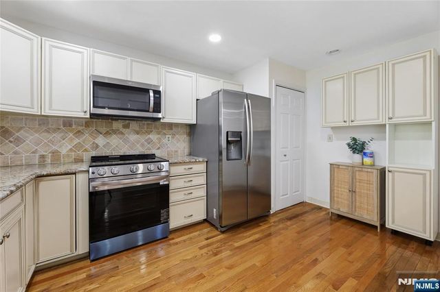 1415 Teresa Drive 8212, Fort Lee, NJ 07024