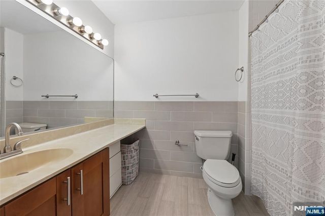 1415 Teresa Drive 8212, Fort Lee, NJ 07024