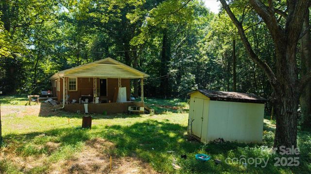 520 Summerow Road, Stanley, NC 28164