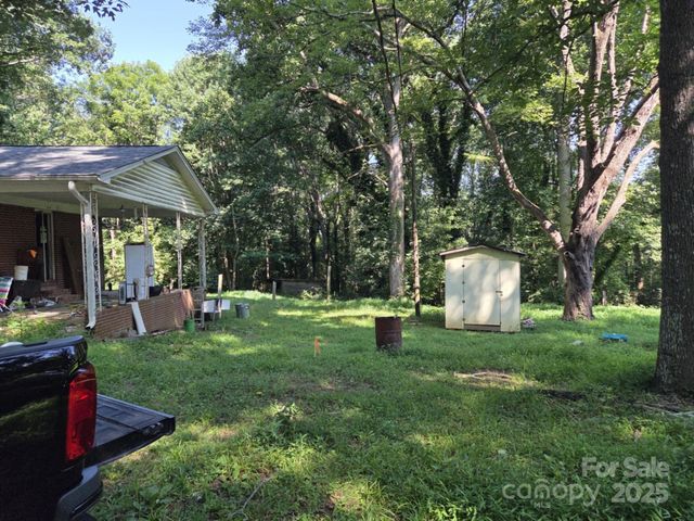 520 Summerow Road, Stanley, NC 28164