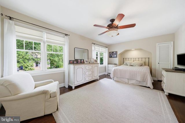 104 7TH ST, Riverton, NJ 08077
