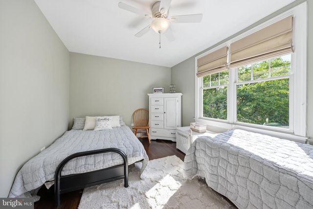104 7TH ST, Riverton, NJ 08077