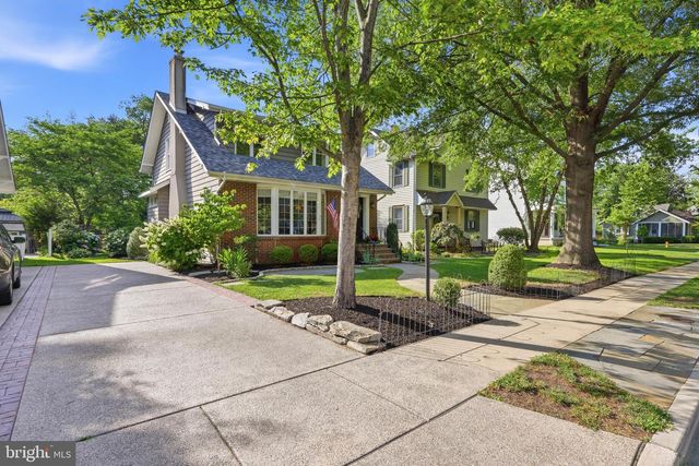104 7TH ST, Riverton, NJ 08077