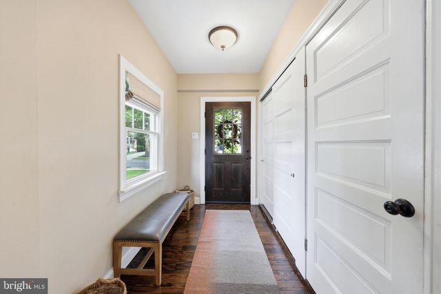 104 7TH ST, Riverton, NJ 08077