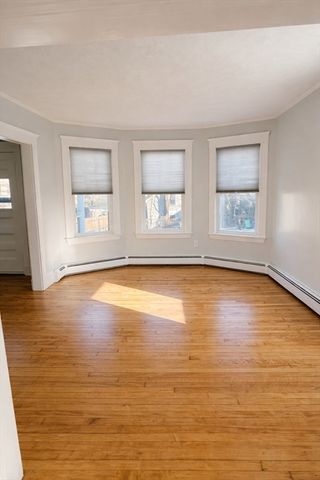 12 Gordon Terrace 1, Newton, MA 02458