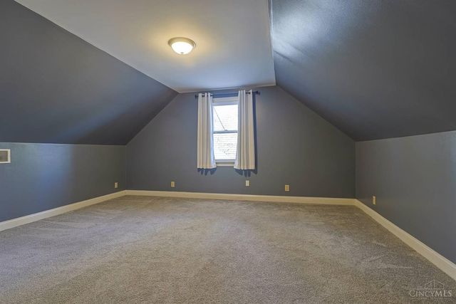 15 Bonham Road, Wyoming, OH 45215