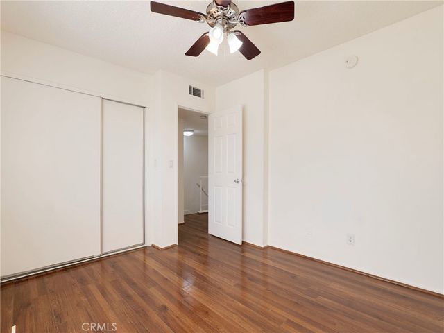 18954 Sherman Way 9, Reseda, CA 91335