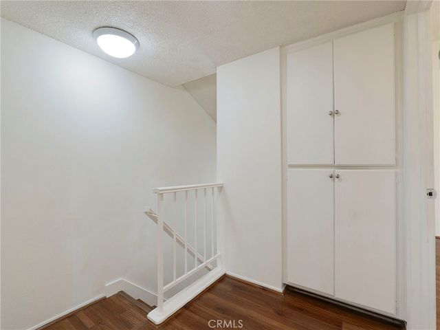 18954 Sherman Way 9, Reseda, CA 91335