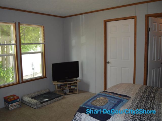 441 Tanglewood Drive 67, Middleville, MI 49333