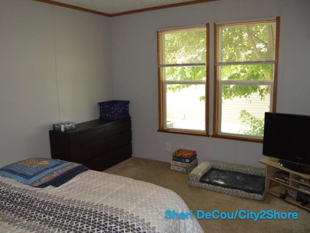 441 Tanglewood Drive 67, Middleville, MI 49333