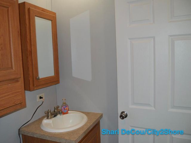 441 Tanglewood Drive 67, Middleville, MI 49333