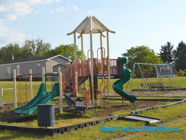 441 Tanglewood Drive 67, Middleville, MI 49333