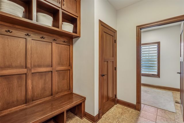 16103 Hickory Lane, Urbandale, IA 50323