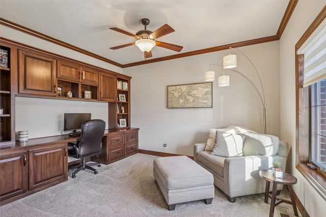 16103 Hickory Lane, Urbandale, IA 50323