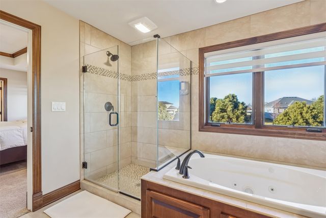 16103 Hickory Lane, Urbandale, IA 50323