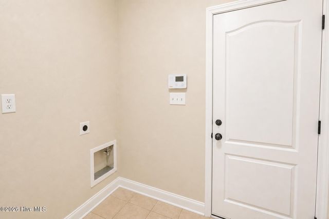 417 Harlequin Court, Sneads Ferry, NC 28460