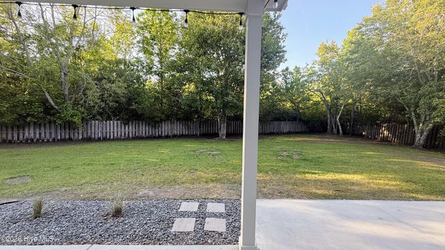 417 Harlequin Court, Sneads Ferry, NC 28460