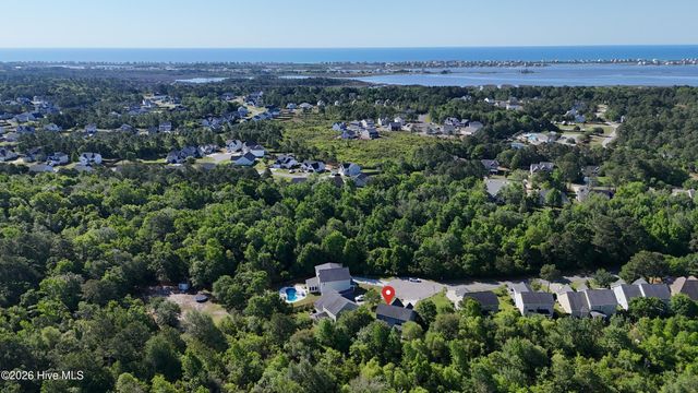 417 Harlequin Court, Sneads Ferry, NC 28460