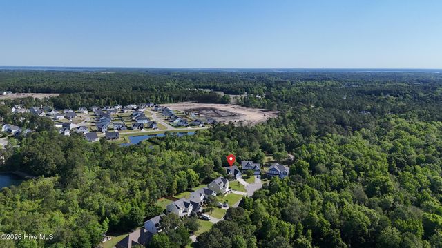 417 Harlequin Court, Sneads Ferry, NC 28460