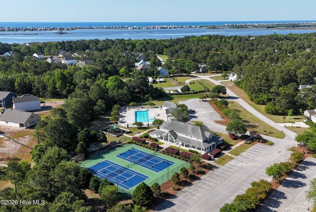 417 Harlequin Court, Sneads Ferry, NC 28460