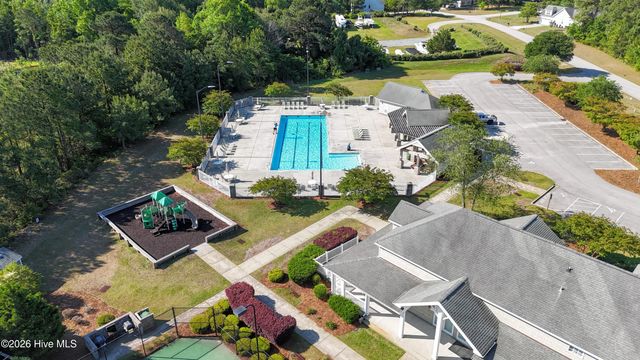 417 Harlequin Court, Sneads Ferry, NC 28460