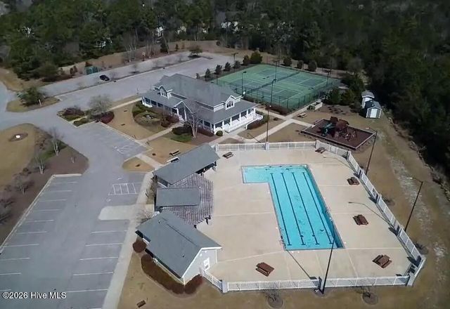 417 Harlequin Court, Sneads Ferry, NC 28460